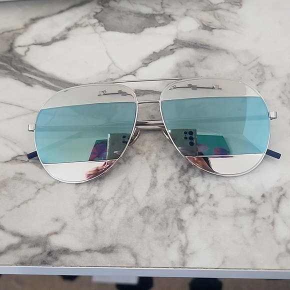 Dior Split Aviator Sunglasses 🕶 - Picture 5 of 16